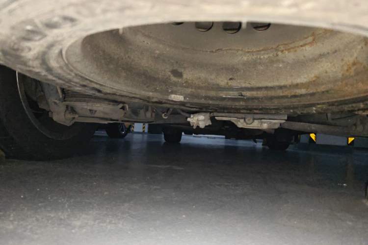 Used Mercedes-Benz V-Class 2020 V 260 Avantgarde Edition Chassis Rear