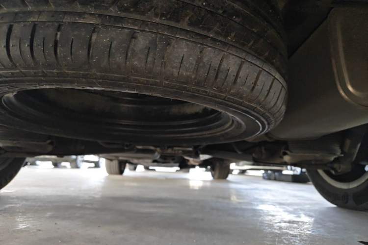 Used Mercedes-Benz V-Class 2020 V 260 Avantgarde Edition Chassis Rear