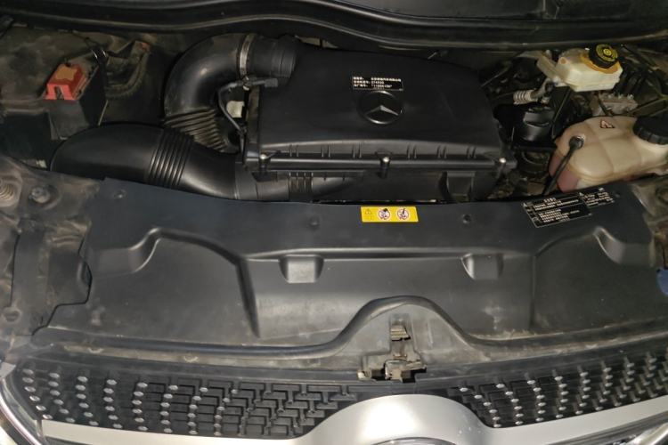 Used Mercedes-Benz V-Class 2020 V 260 Avantgarde Edition Engine Bay