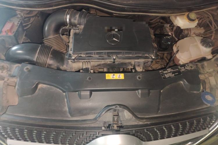 Used Mercedes-Benz V-Class 2020 V 260 L Long-wheelbase Luxury Edition Engine Bay