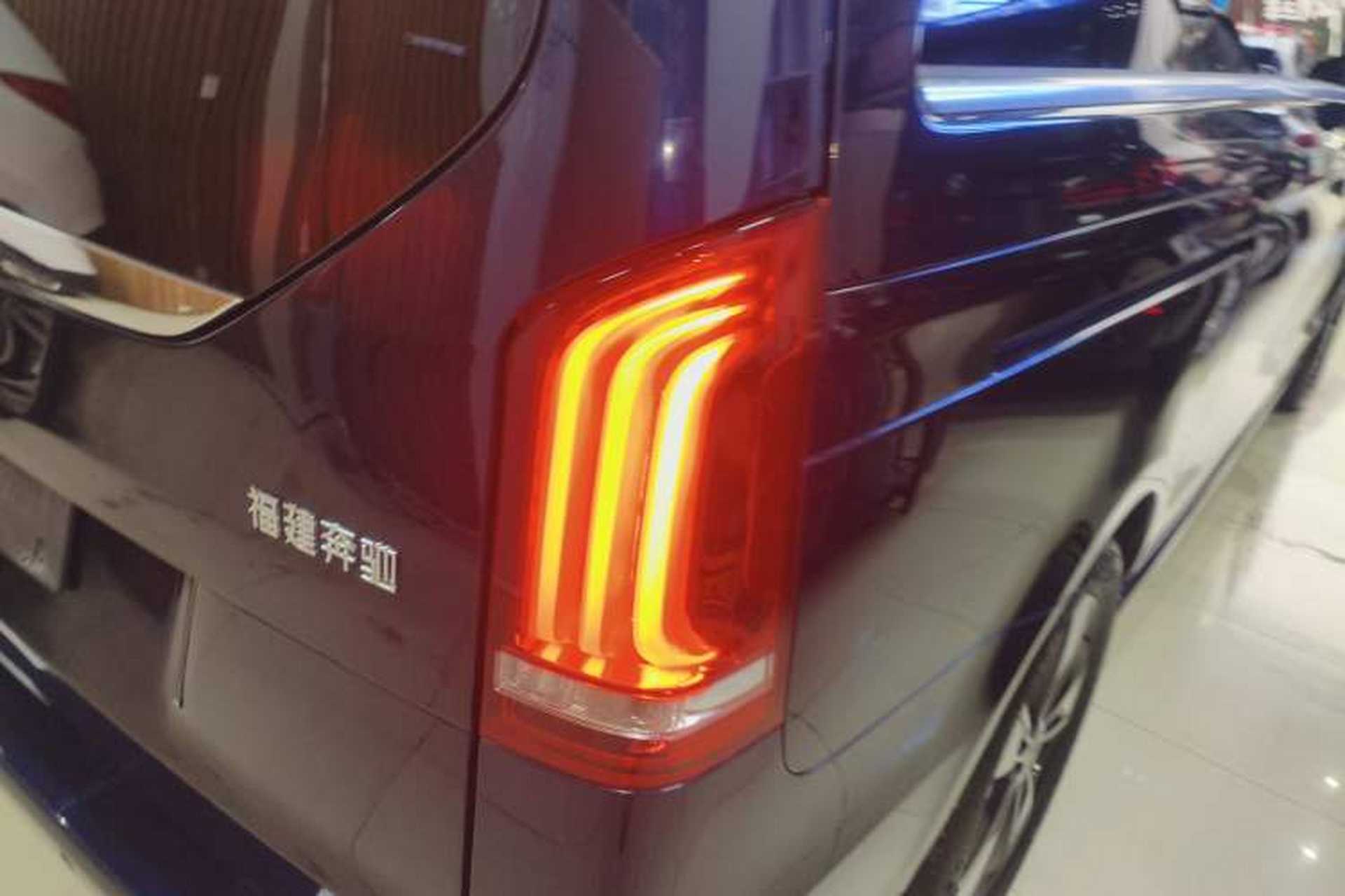 Used Mercedes-Benz V-Class 2020 V 260 Prestige Edition Exterior 6