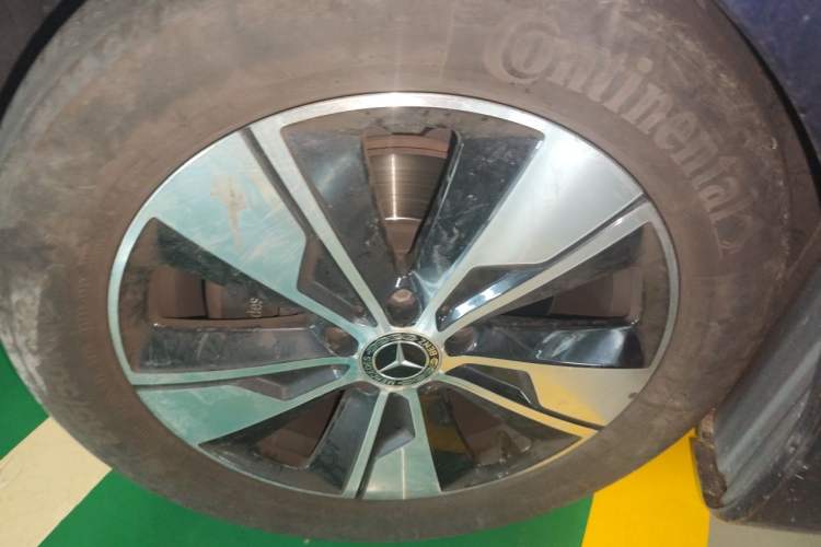 Used Mercedes-Benz V-Class 2020 V 260 L Long-wheelbase Luxury Edition Right Front Wheel Hub