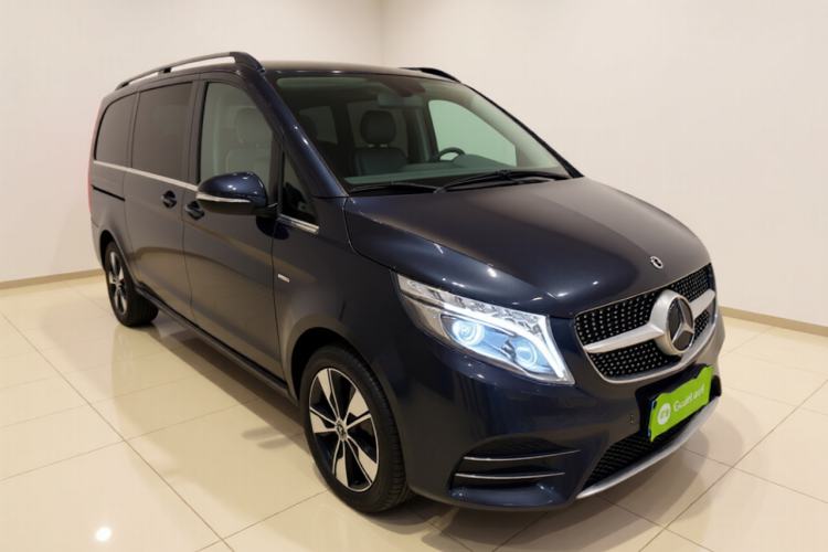 Used Mercedes-Benz V-Class 2020 V 260 L Long-wheelbase Luxury Edition Exterior 2