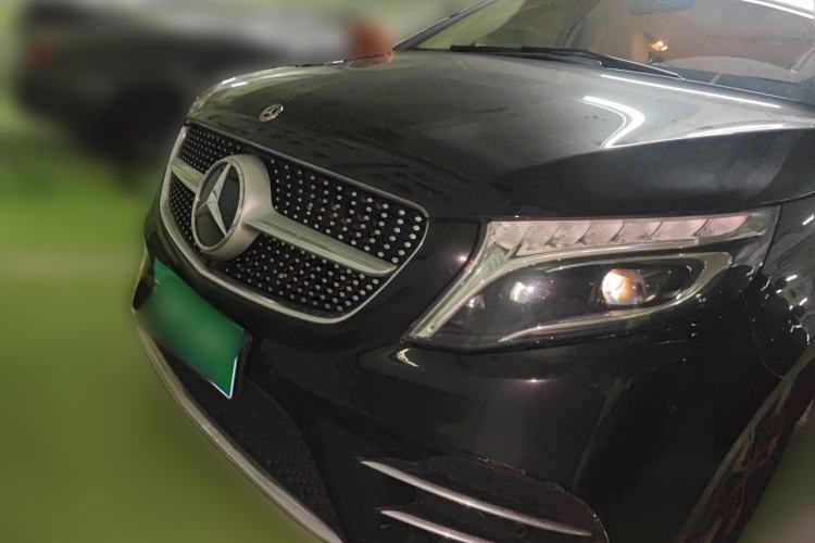 Used Mercedes-Benz V-Class 2020 V 260 L Long-wheelbase Luxury Edition Front