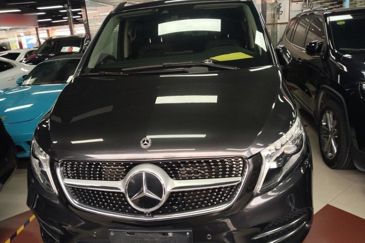Used Mercedes-Benz V-Class 2020 V 260 L Long-wheelbase Luxury Edition Front