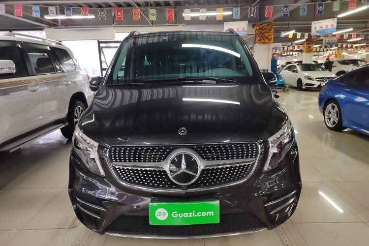 Used Mercedes-Benz V-Class 2020 V 260 L Long-wheelbase Luxury Edition Front