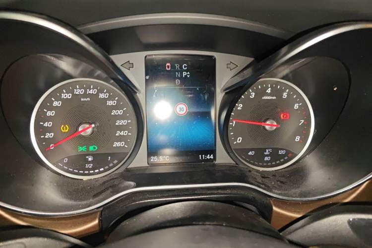 Used Mercedes-Benz V-Class 2020 V 260 L Long-wheelbase Luxury Edition Instrument Cluster
