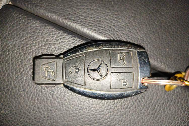 Used Mercedes-Benz V-Class 2020 V 260 L Long-wheelbase Luxury Edition Interior 1