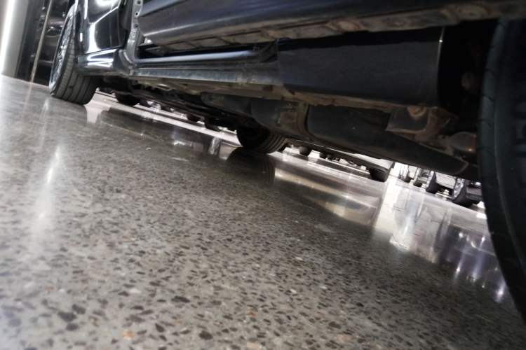 Used Mercedes-Benz V-Class 2020 V 260 L Long-wheelbase Luxury Edition Left Side Sill
