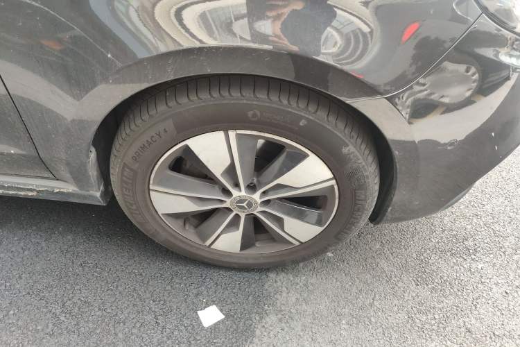 Used Mercedes-Benz V-Class 2020 V 260 L Long-wheelbase Luxury Edition Right Front Wheel Hub