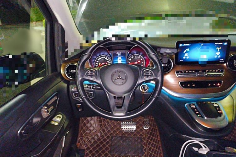 Used Mercedes-Benz V-Class 2020 V 260 L Long-wheelbase Luxury Edition Steering Wheel