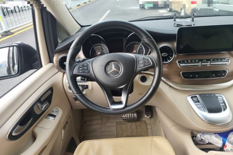 Used Mercedes-Benz V-Class 2020 V 260 L Long-wheelbase Luxury Edition Steering Wheel