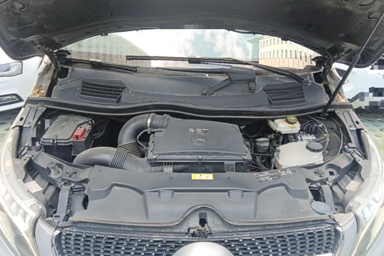 Used Mercedes-Benz V-Class 2020 V 260 L Long-wheelbase Luxury Edition Engine Bay