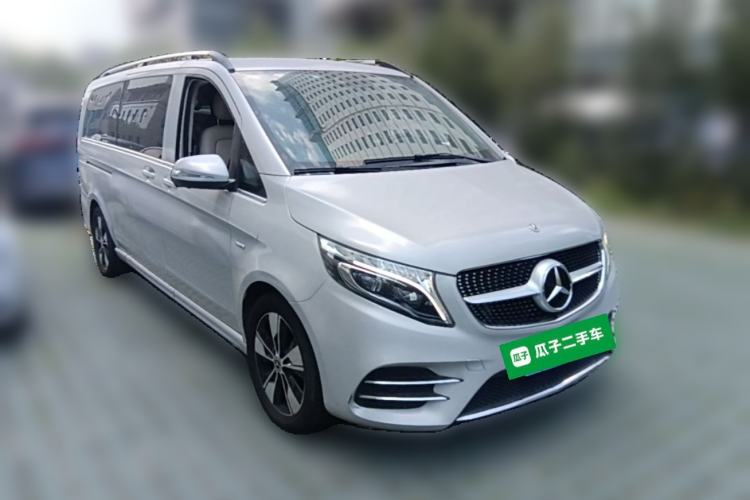 Used Mercedes-Benz V-Class 2020 V 260 L Long-wheelbase Luxury Edition Front Right 45 Deg