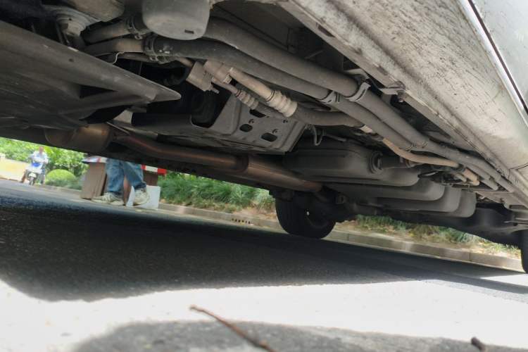 Used Mercedes-Benz V-Class 2020 V 260 Avantgarde Edition Chassis Front Left