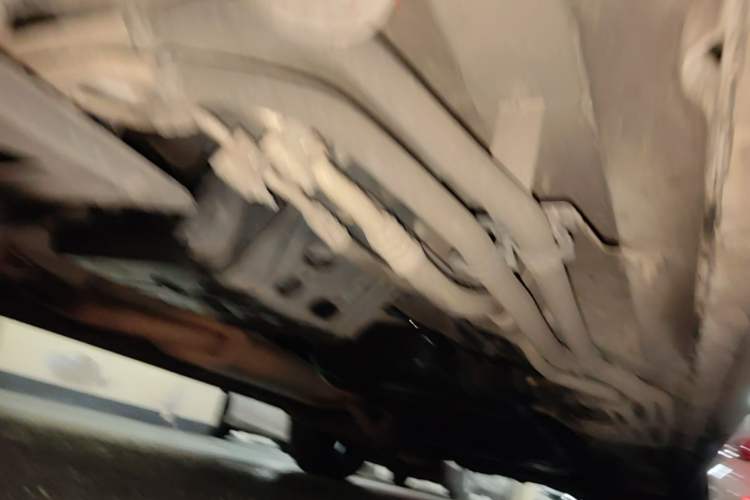 Used Mercedes-Benz V-Class  Chassis Front Left