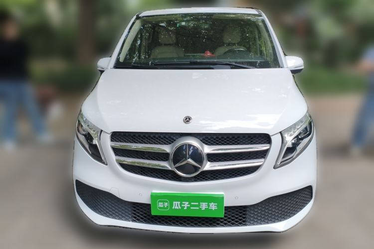 Used Mercedes-Benz V-Class 2020 V 260 Avantgarde Edition Front