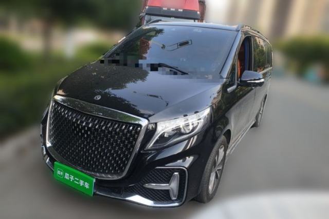 Used Mercedes-Benz V-Class 2021 V 260 Avantgarde Edition