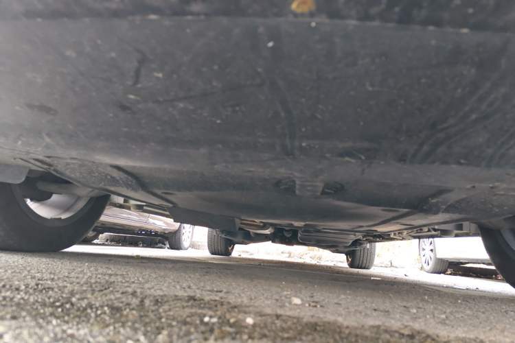 Used Mercedes-Benz V-Class 2021 V 260 Avantgarde Edition Chassis Front