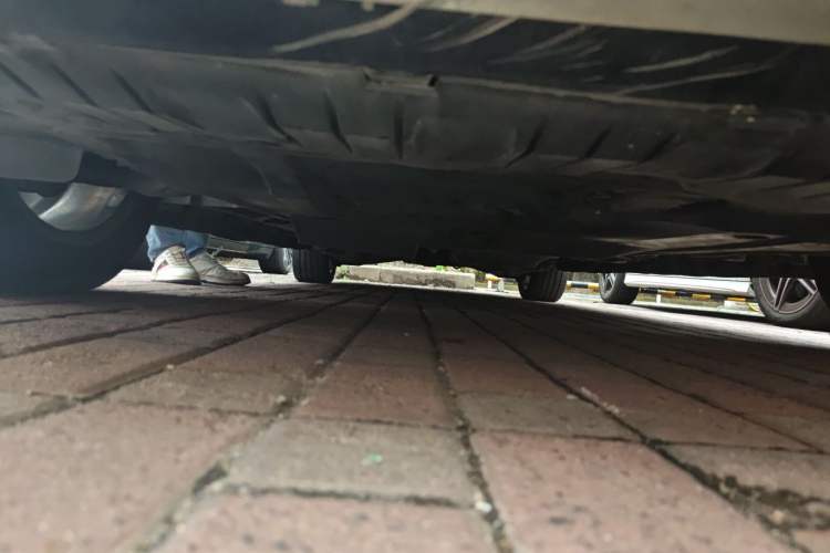 Used Mercedes-Benz V-Class 2021 V 260 Avantgarde Edition Chassis Front