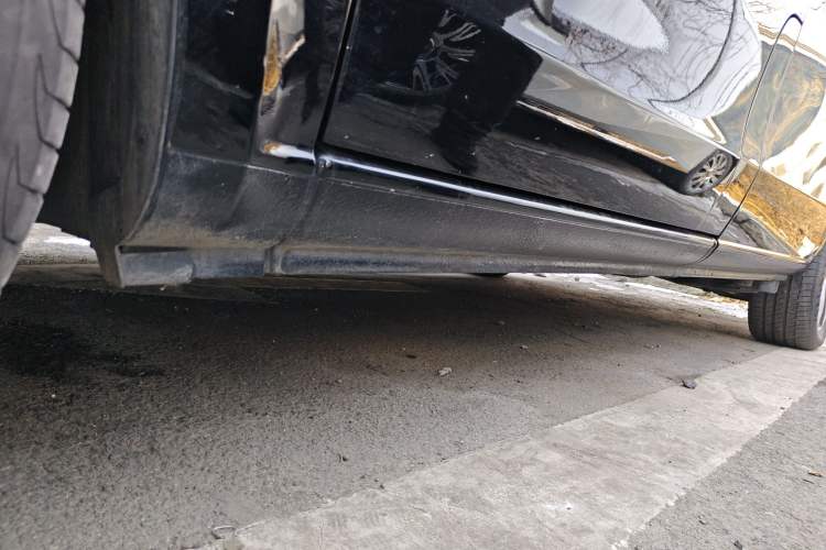 Used Mercedes-Benz V-Class 2021 V 260 Avantgarde Edition Chassis Front Left