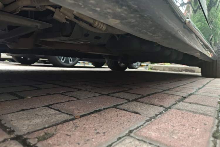 Used Mercedes-Benz V-Class 2021 V 260 Avantgarde Edition Chassis Front Left
