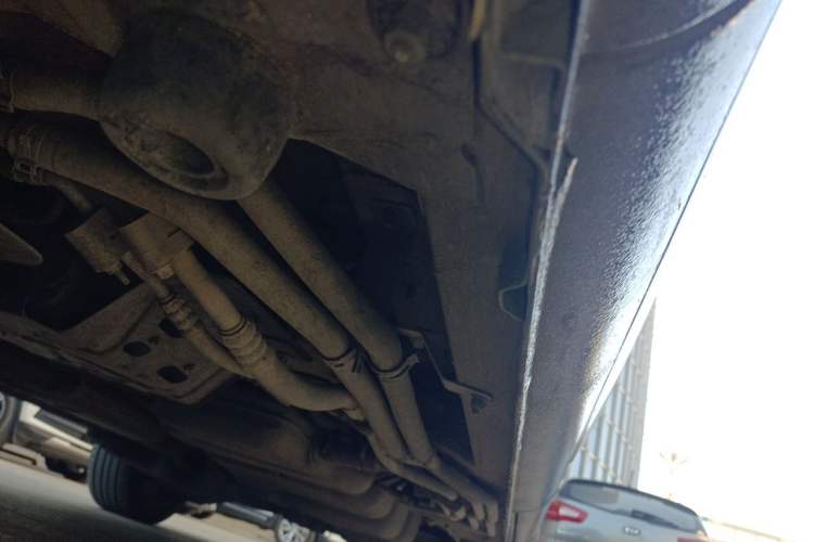 Used Mercedes-Benz V-Class 2021 V 260 Avantgarde Edition Chassis Front Left