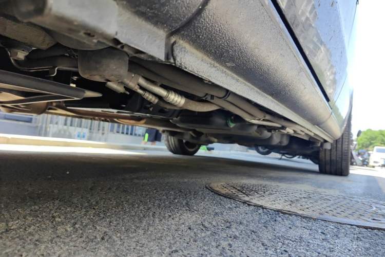 Used Mercedes-Benz V-Class 2021 V 260 Avantgarde Edition Chassis Front Left