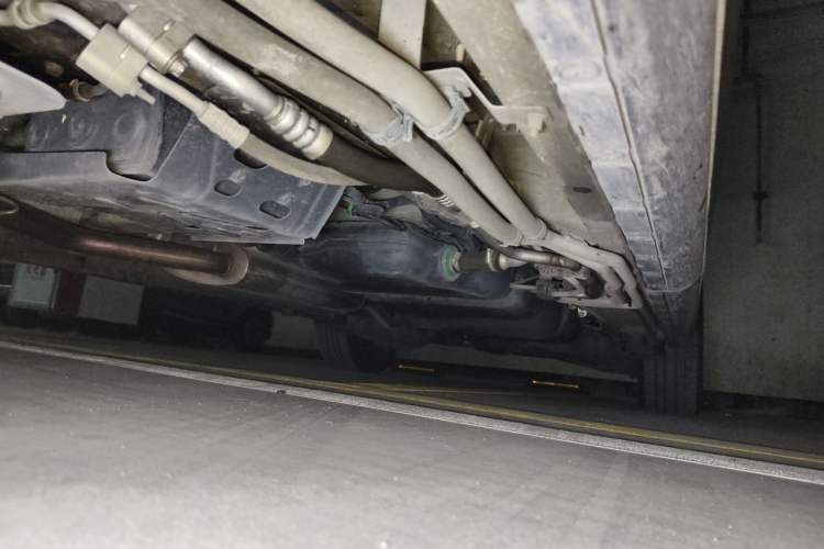 Used Mercedes-Benz V-Class 2021 V 260 L Long Wheelbase Prestige Edition Chassis Front Left