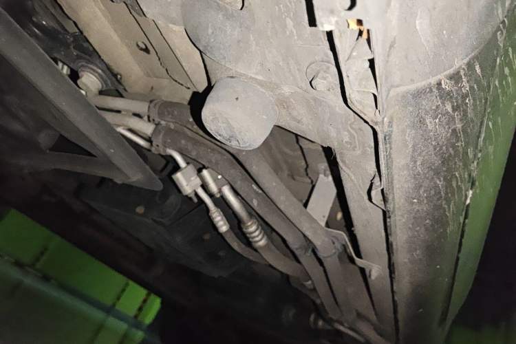 Used Mercedes-Benz V-Class 2021 V 260 Avantgarde Edition Chassis Front Left