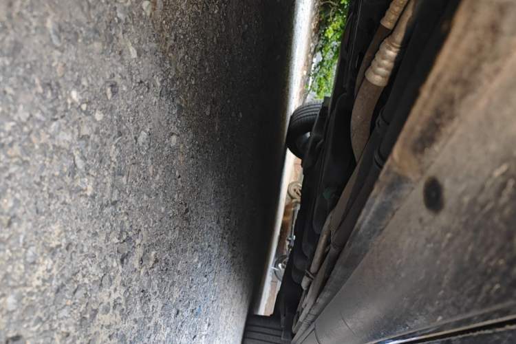 Used Mercedes-Benz V-Class 2021 V 260 Avantgarde Edition Chassis Front Left
