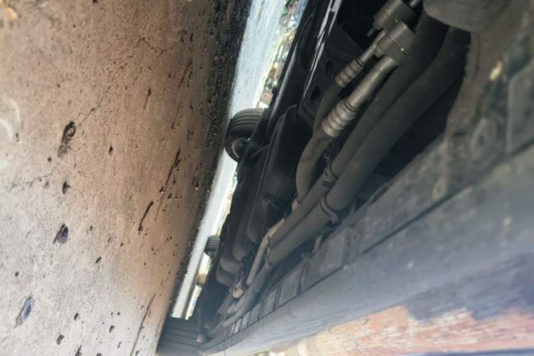 Used Mercedes-Benz V-Class 2021 V 260 L Long-wheelbase Luxury Edition Chassis Front Left