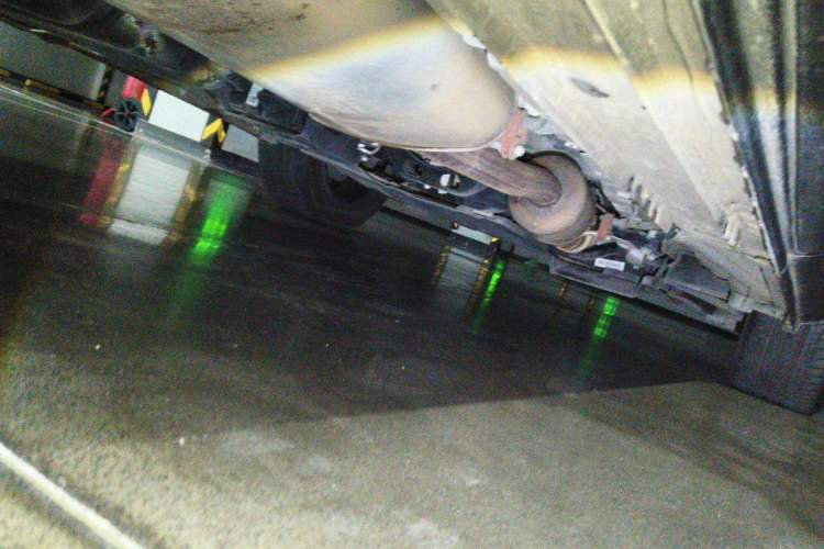 Used Mercedes-Benz V-Class 2021 V 260 Avantgarde Edition Chassis Front Right