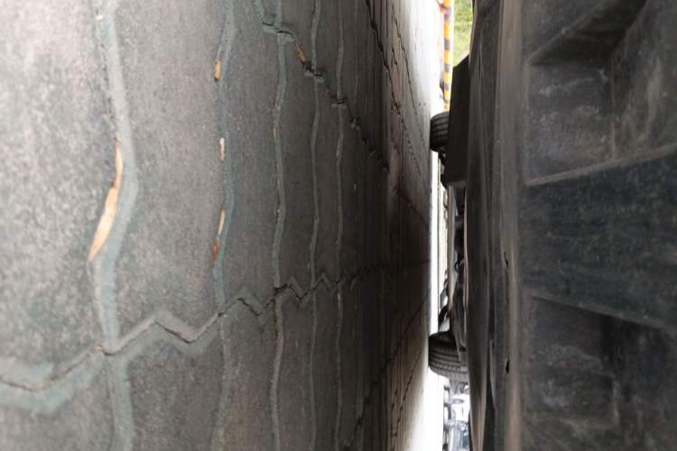 Used Mercedes-Benz V-Class 2021 V 260 Avantgarde Edition Chassis Front
