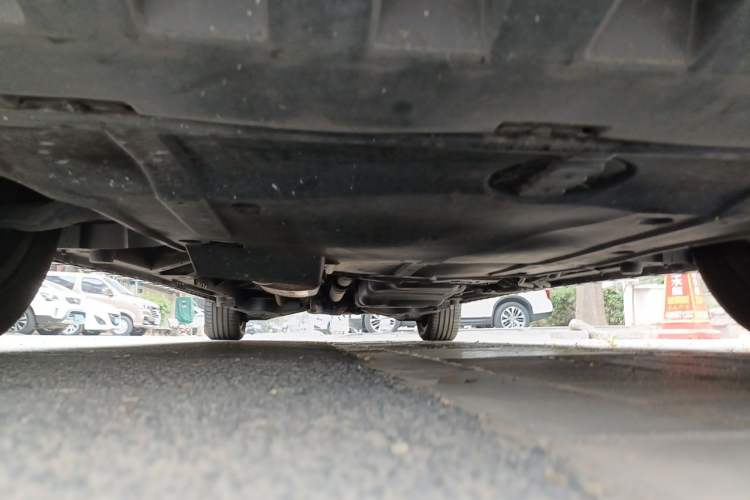 Used Mercedes-Benz V-Class 2021 V 260 L Long Wheelbase Prestige Edition Chassis Front
