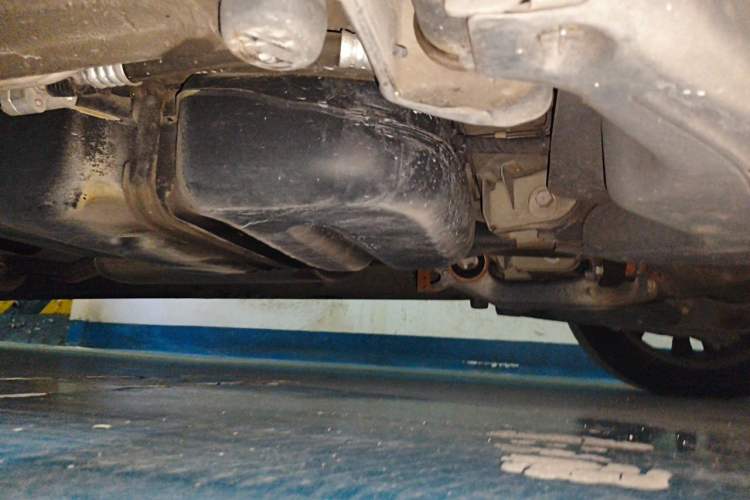 Used Mercedes-Benz V-Class 2021 V 260 Avantgarde Edition Chassis Rear Left