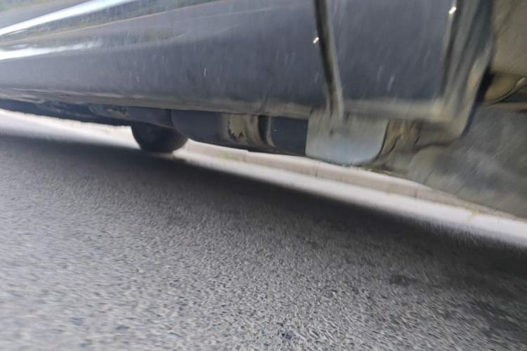 Used Mercedes-Benz V-Class 2021 V 260 Prestige Edition Chassis Rear Left