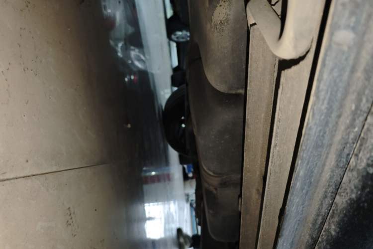 Used Mercedes-Benz V-Class 2021 V 260 Avantgarde Edition Chassis Rear Left