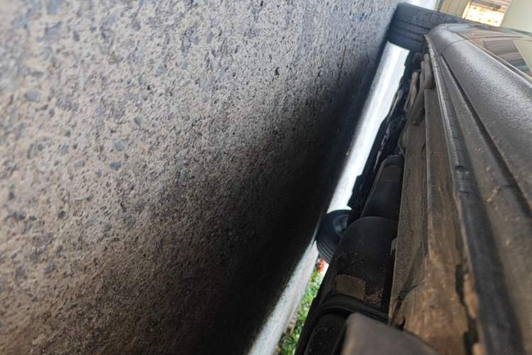 Used Mercedes-Benz V-Class 2021 V 260 Avantgarde Edition Chassis Rear Left