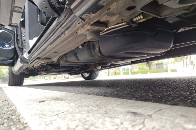 Used Mercedes-Benz V-Class 2021 V 260 L Long-wheelbase Luxury Edition Chassis Rear Left
