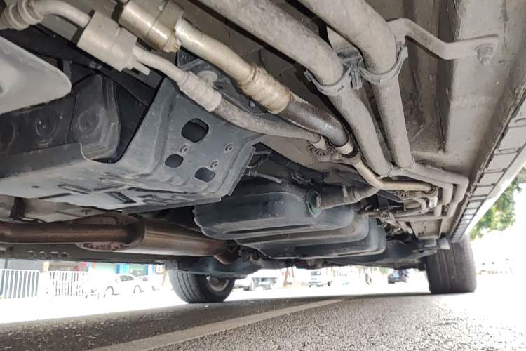 Used Mercedes-Benz V-Class 2021 V 260 Prestige Edition Chassis Rear Left