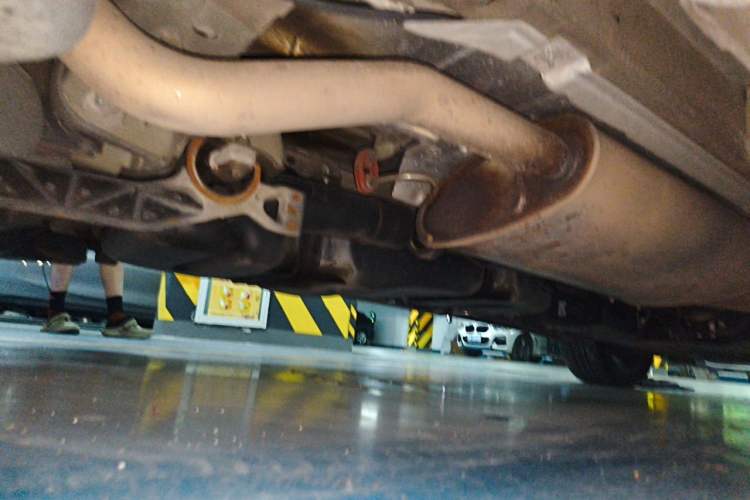 Used Mercedes-Benz V-Class 2021 V 260 Avantgarde Edition Chassis Rear Right