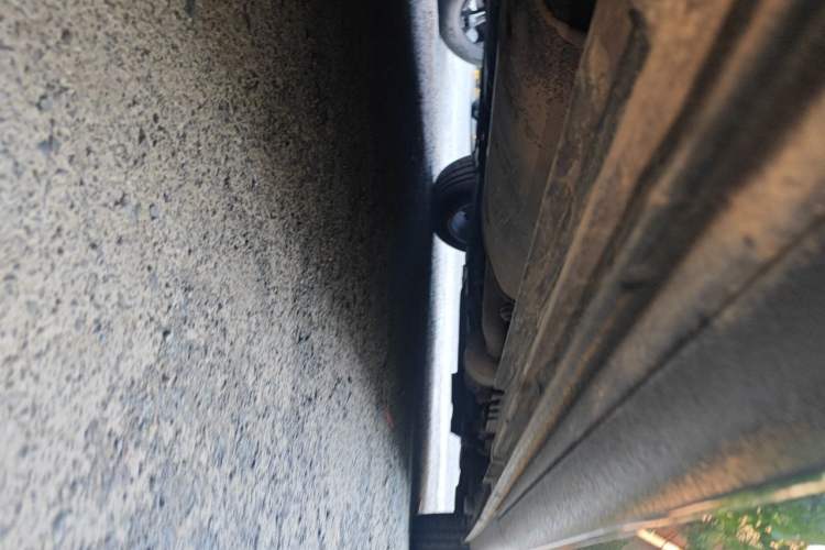 Used Mercedes-Benz V-Class 2021 V 260 Avantgarde Edition Chassis Rear Right