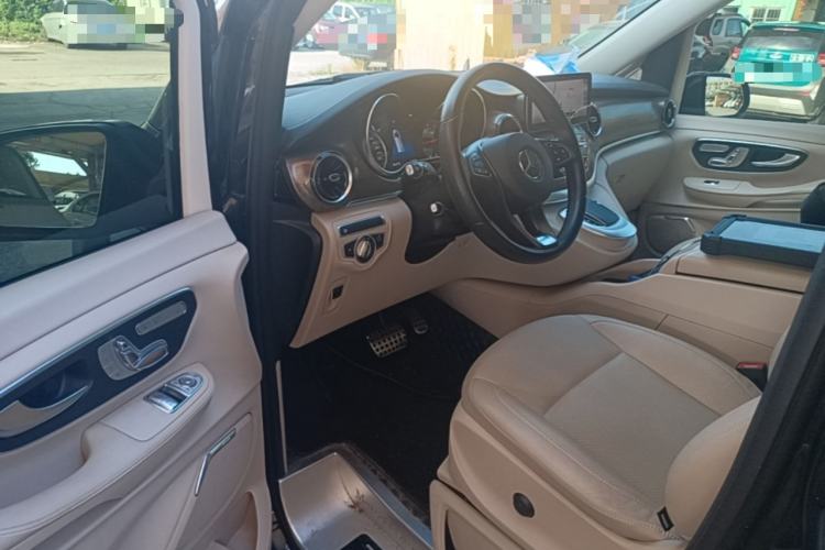 Used Mercedes-Benz V-Class 2021 V 260 Prestige Edition Driver Seat
