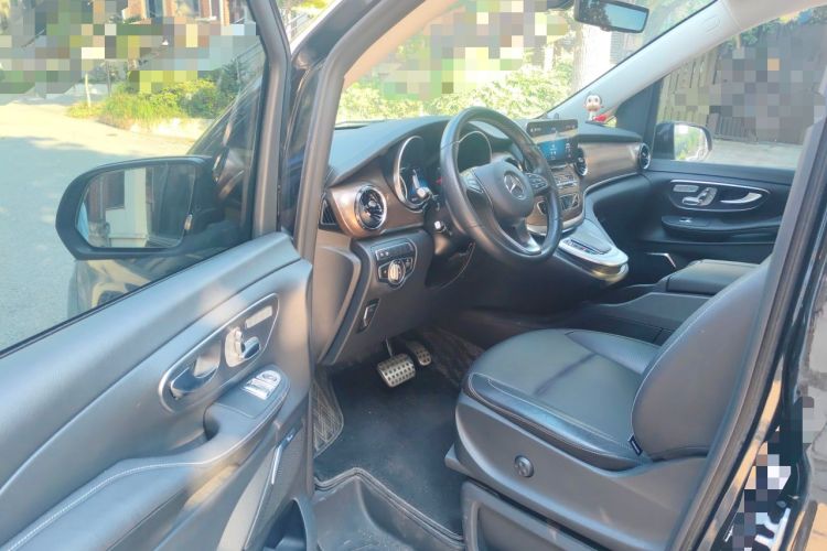 Used Mercedes-Benz V-Class 2021 V 260 L Long-wheelbase Luxury Edition Driver Seat