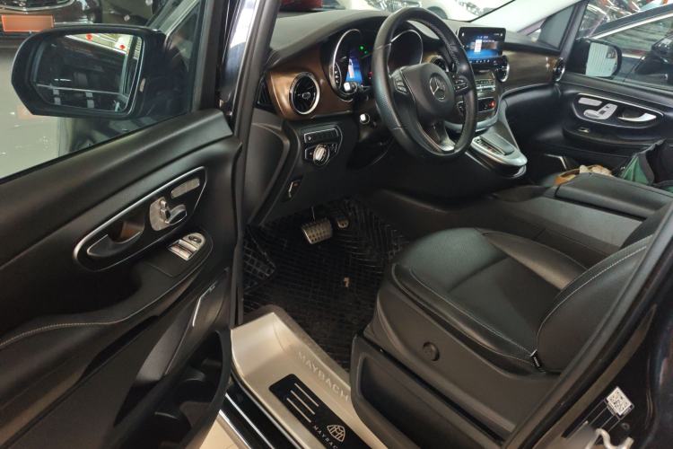 Used Mercedes-Benz V-Class 2021 V 260 Prestige Edition Driver Seat