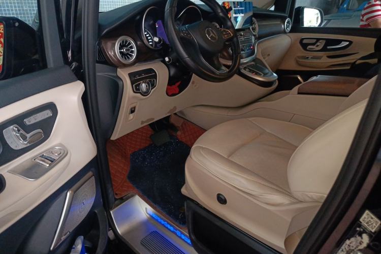 Used Mercedes-Benz V-Class  Driver Seat