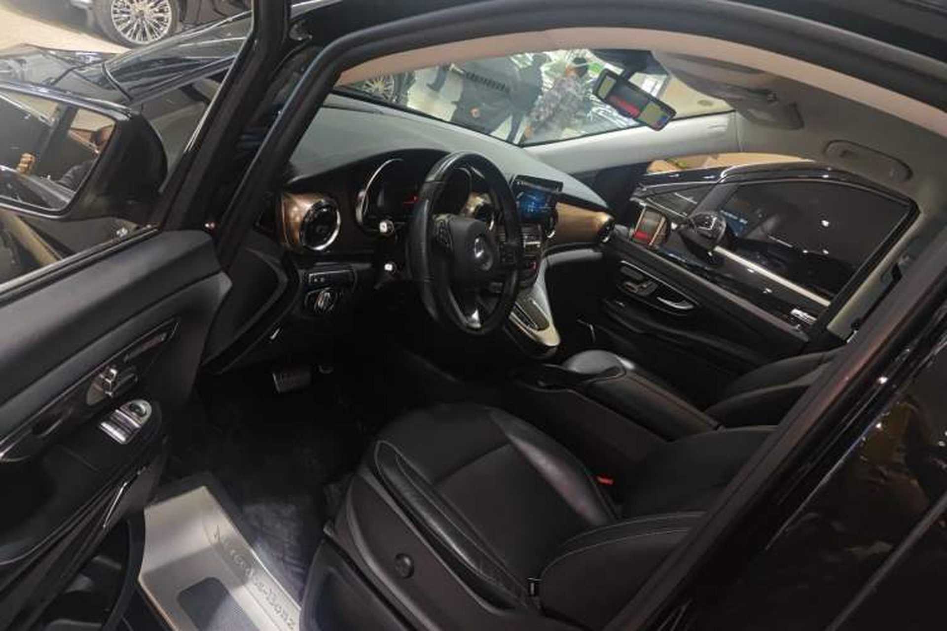 Used Mercedes-Benz V-Class 2021 V 260 L Long-wheelbase Luxury Edition Driver Seat