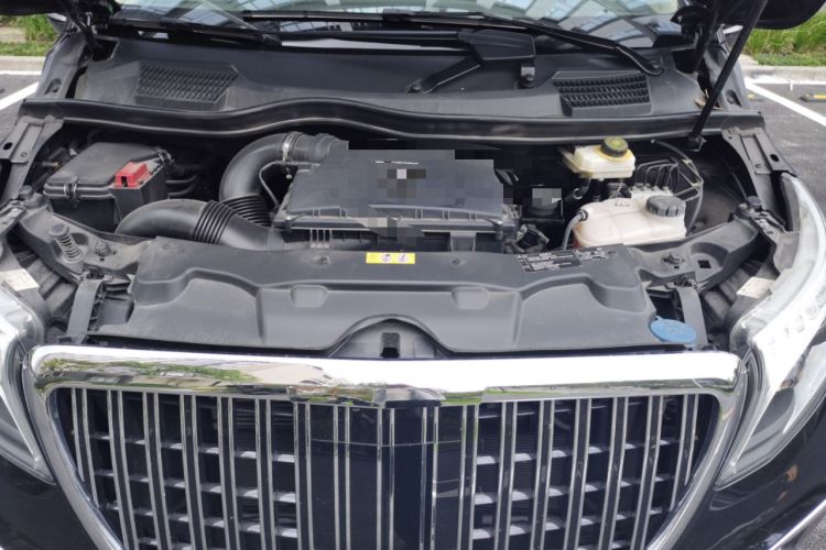 Used Mercedes-Benz V-Class 2021 V 260 L Long Wheelbase Prestige Edition Engine Bay