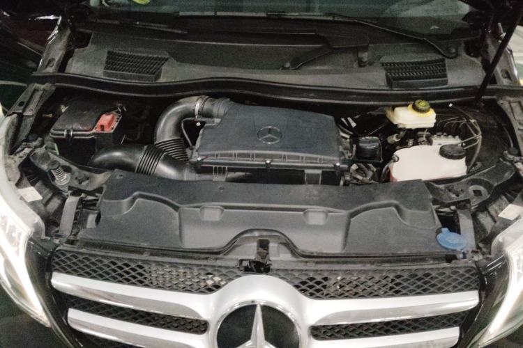 Used Mercedes-Benz V-Class 2021 V 260 Prestige Edition Engine Bay